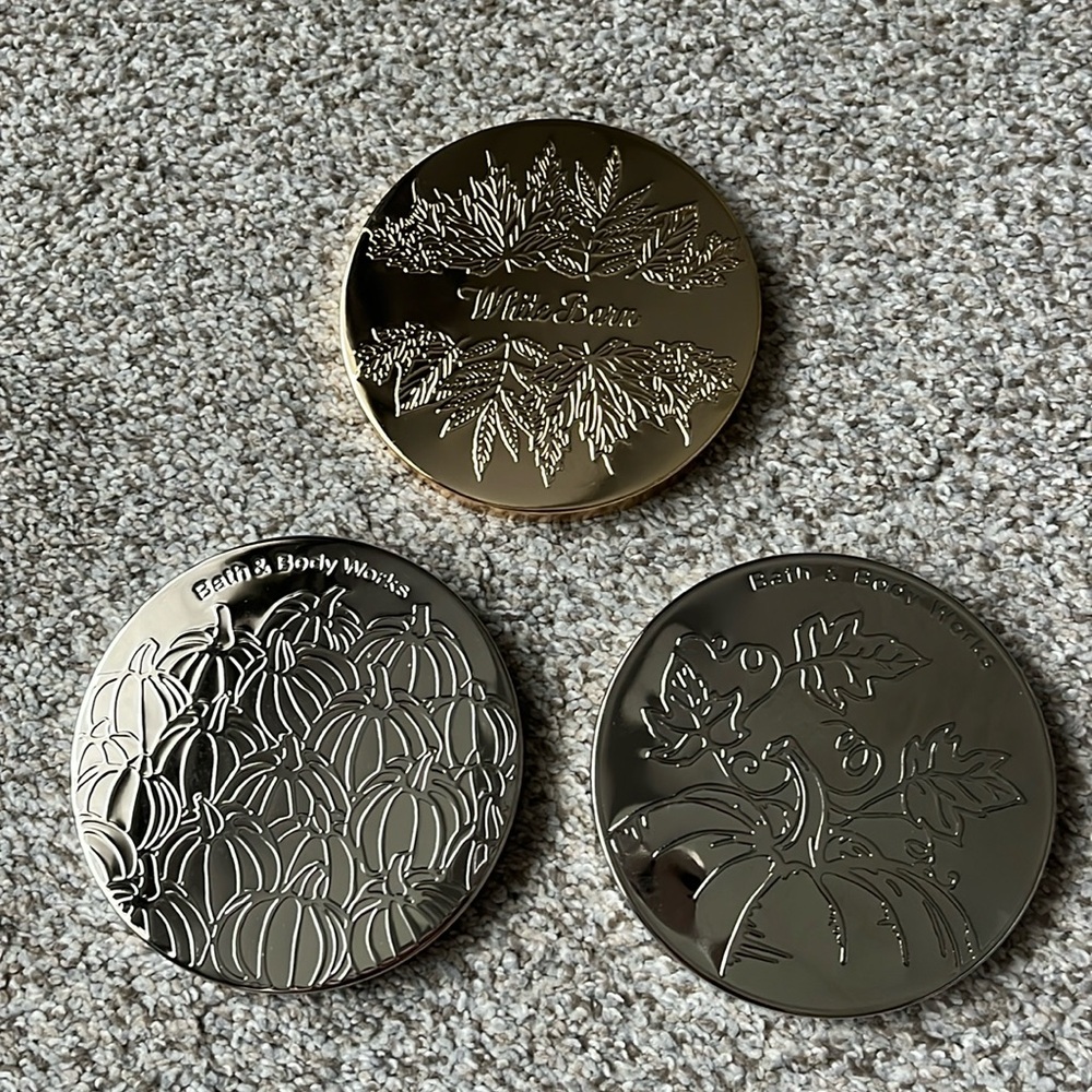 Bath & Body Works 3-wick Candle Designed Metal Lids